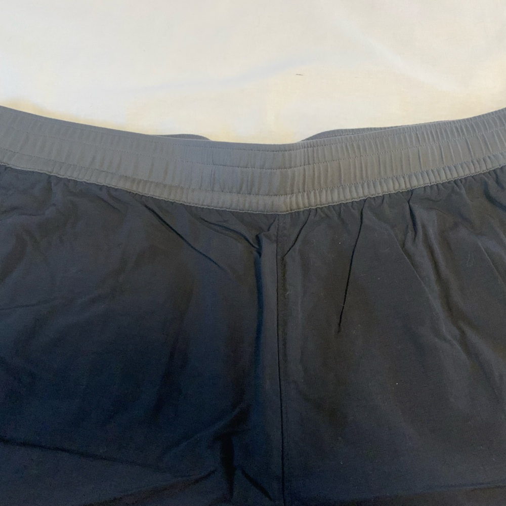The North Face Men's Athletic Shorts - Black - Picture 2 of 8